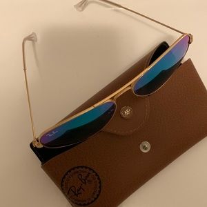 Ray ban Aviator flash lenses in gold green